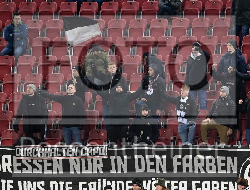 Lask Linz / European Conference League  (04.11.2021)_9