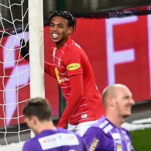 SK Austria Klagenfurt - FC Red Bull Salzburg (27.11.2021)_10