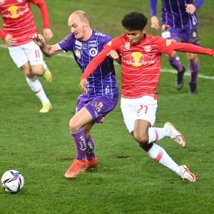 SK Austria Klagenfurt - FC Red Bull Salzburg (27.11.2021)_54