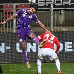 SK Austria Klagenfurt - FC Red Bull Salzburg (27.11.2021)_6