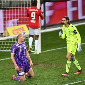 SK Austria Klagenfurt - FC Red Bull Salzburg (27.11.2021)_6