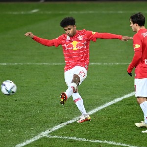 SK Austria Klagenfurt - FC Red Bull Salzburg (27.11.2021)_8