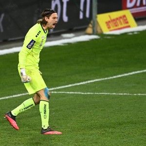 SK Austria Klagenfurt - FC Red Bull Salzburg (27.11.2021)_9