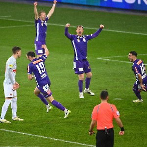 SK Austria Klagenfurt - FC Red Bull Salzburg (24.04.2024)_15