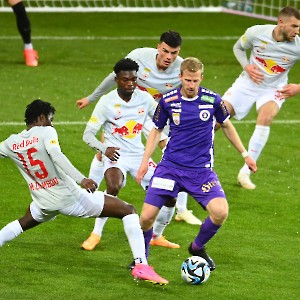 SK Austria Klagenfurt - FC Red Bull Salzburg (24.04.2024)_17