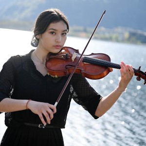 KÄRNTEN / LOKAL