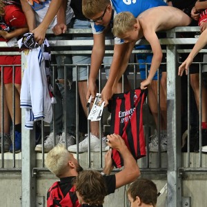 RZ Pellets WAC - AC Milan (27.07.2022)_12
